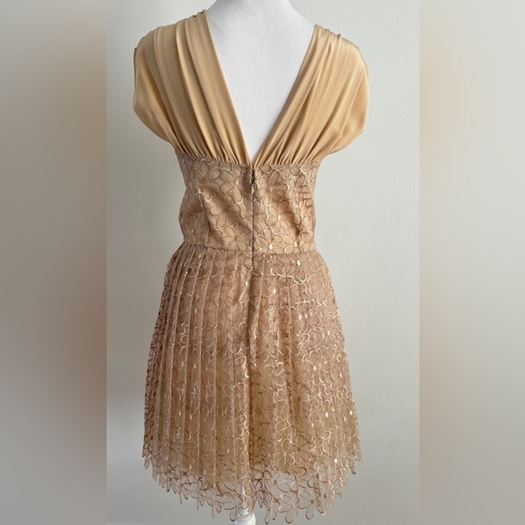 FROCK Anthropologie BEIGE SHEATH KNEE LENGTH SLEEVELESS DRESS - Picture 2 of 11